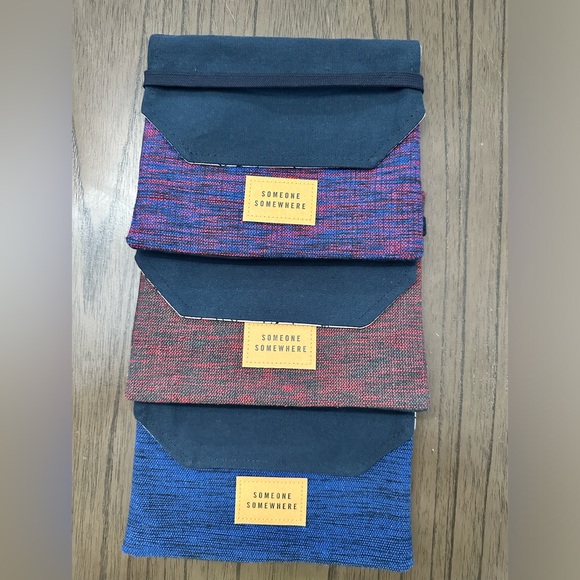 Delta One Someone Somewhere artisan collab travel pouch. - Picture 3 of 5